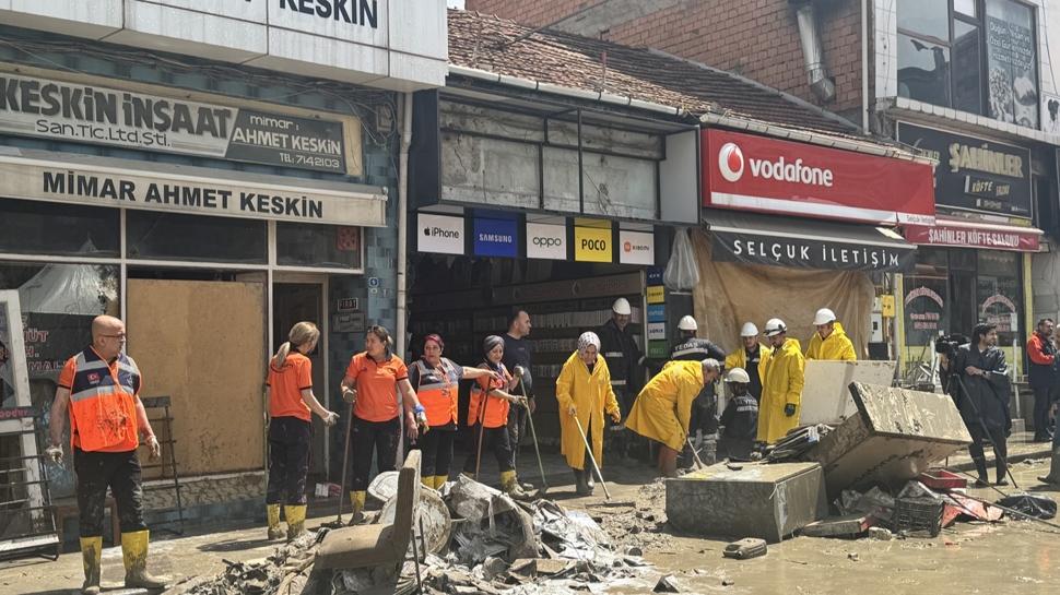 Vatandaşın yarası sarılıyor! AFAD: Çalışmalarımız sürüyor
