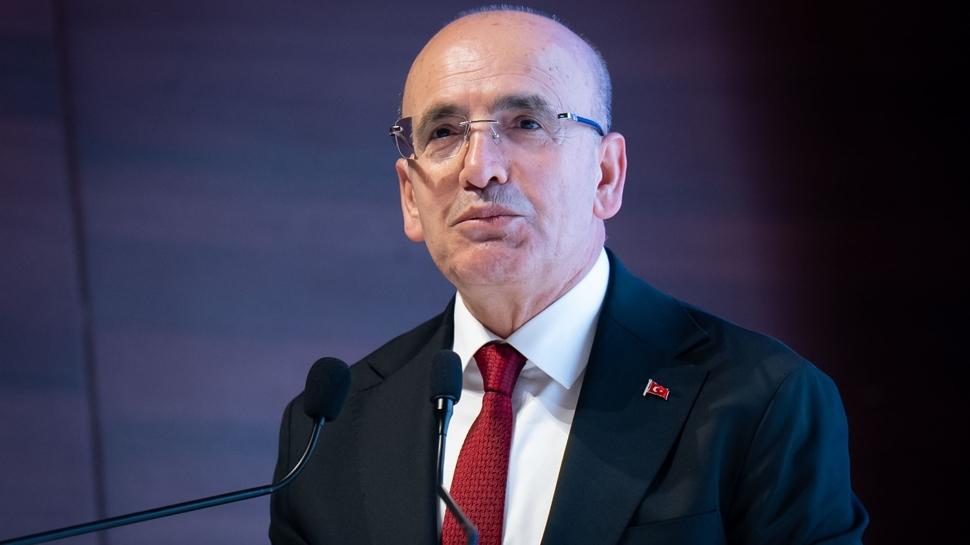 Bakan Şimşek'ten bütçe mesajı: İlk 4 ayda yıllık 536 milyar lira iyileşti