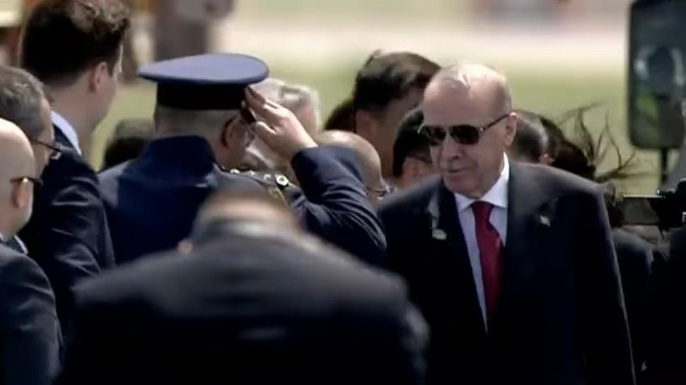 Resmi törenle karşılandı! Başkan Erdoğan Türkistan'da