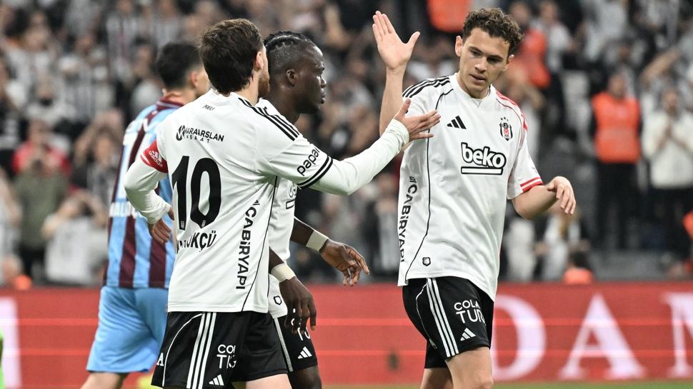 Beşiktaş, Çaykur Rizespor deplasmanında! İşte muhtemel 11'ler...