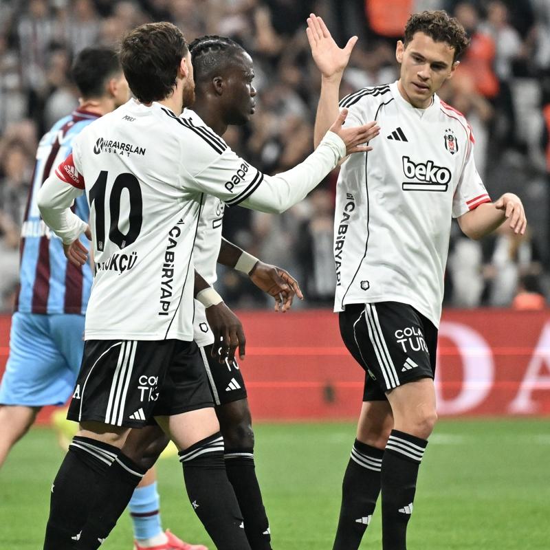 Be�ikta�, �aykur Rizespor deplasman�nda! ��te muhtemel 11'ler...