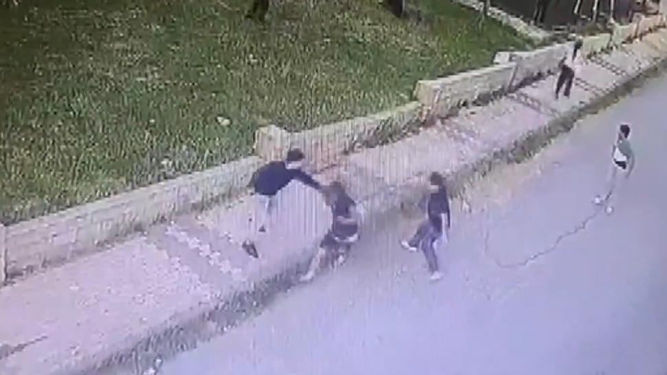 Büyükçekmece'de dehşet... 16 yaşındaki çocuk defalarca bıçaklanarak öldürüldü