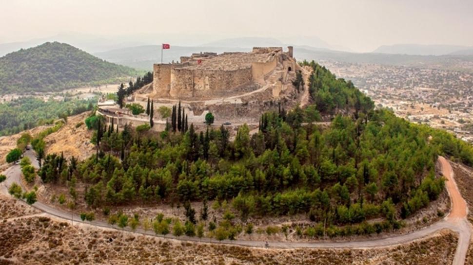 Evliya �elebi'nin anlatt��� kale hala ayakta! 2 bin y�ll�k gizem...
