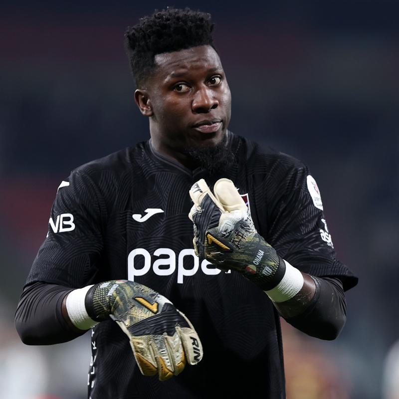 Manchester United'dan Andre Onana karar�
