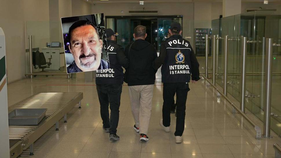 1193 g�nl�k firar sona erdi! Firari m�teahhit T�rkiye'ye iade edildi