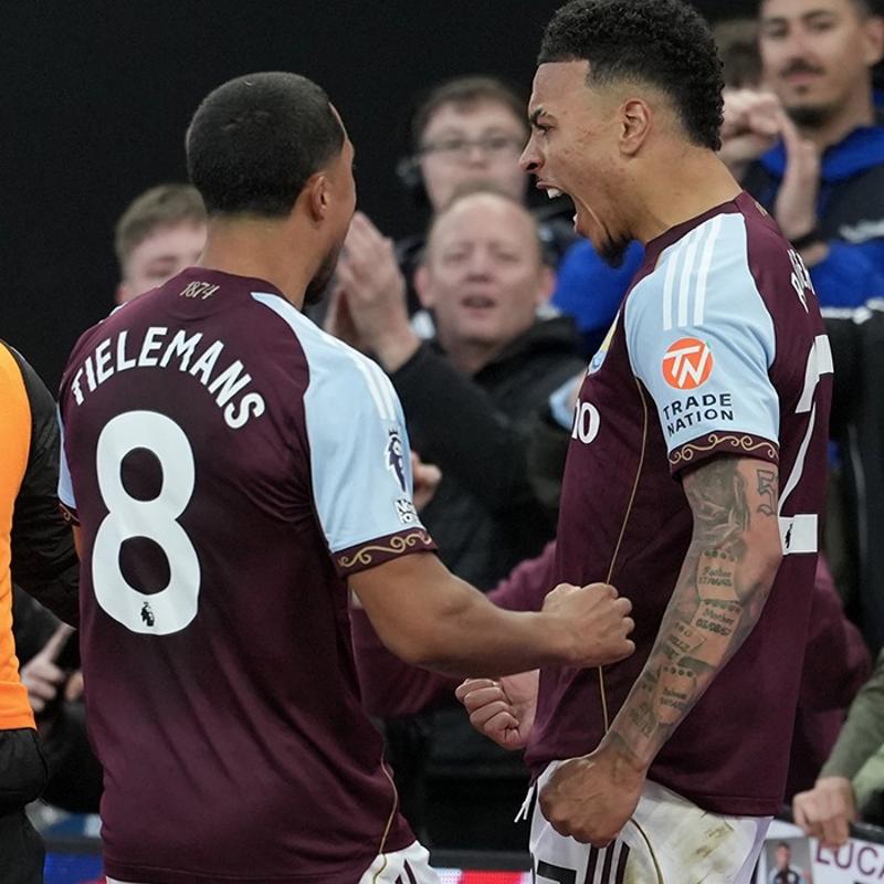 6 goll� ma�ta Aston Villa, Liverpool'u y�kt�