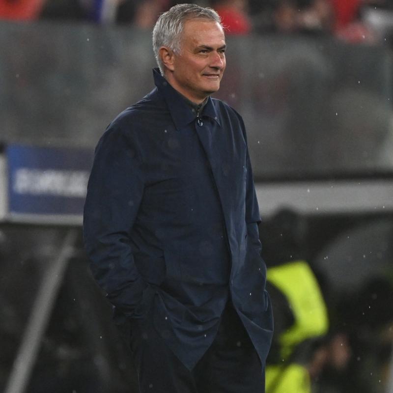 Real Madrid, Jose Mourinho'yu a��klamaya haz�rlan�yor