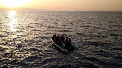 Akdeniz'de g��men facias�: Sahile vuran botta 12 ��r�m�� ceset bulundu