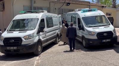 Trakt�rler devrildi, s�r�c�ler kurtar�lamad�... �ki ayr� kaza can ald�