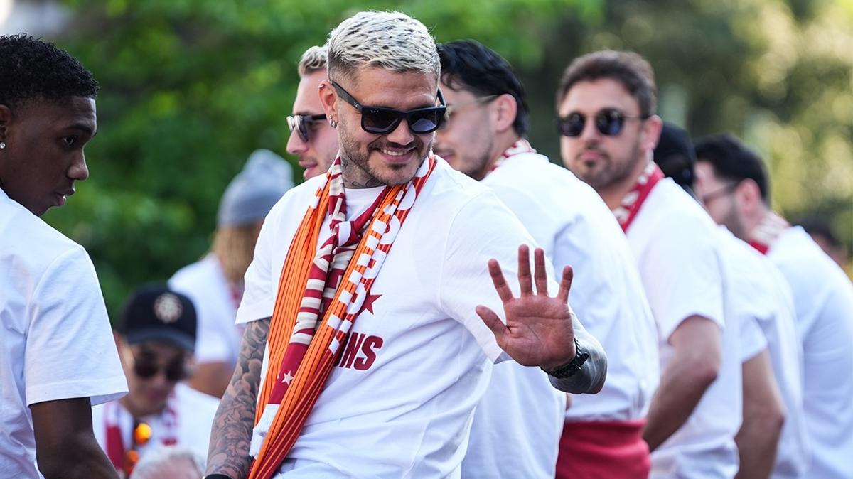 mauro icardi galatasaray futbol foto�raflar� resimleri