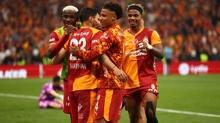 Galatasaray sezonu kapat�yor! Son rakip Kas�mpa�a