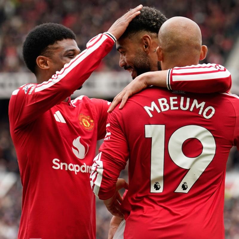 Manchester United sahas�nda 3 golle kazand�