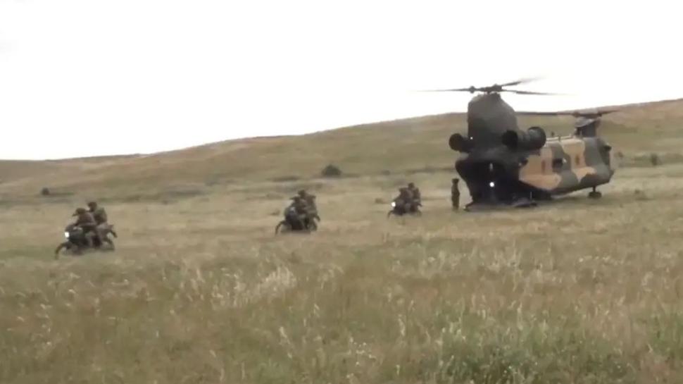 MSB paylaştı: CH-47 helikopteriyle özel eğitim gerçekleştirildi