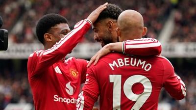 Manchester United sahas�nda 3 golle kazand�