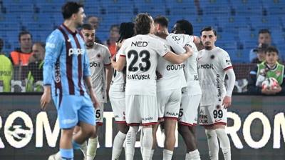 MA� SONUCU: Trabzonspor 0-3 Gen�lerbirli�i 