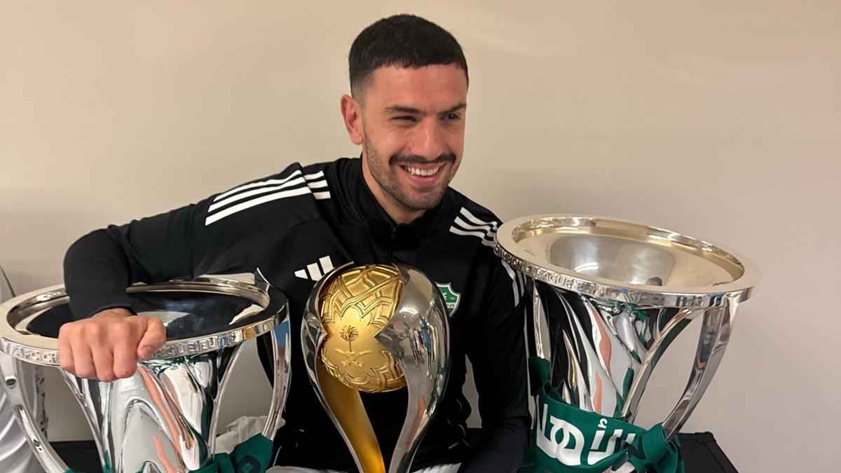 merih demiral al ahli al nassr suudi arabistan foto�raflar� resimleri