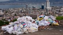 CHP'li belediyeye moloz ve ��p tepkisi: Vatanda� �ileden ��kt�