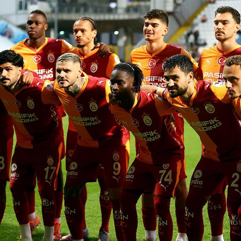�st �ste sakatl�klar! Galarasaray'a 2 isimden k�t� haber