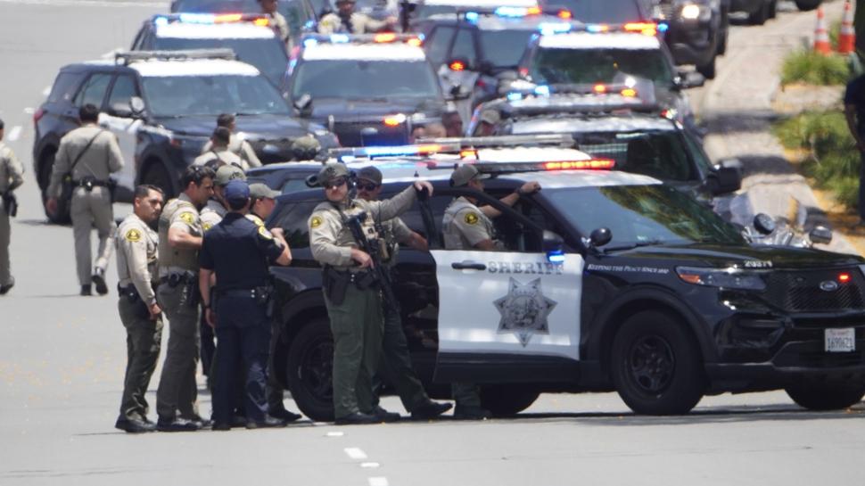 California'da camiye saldırı: Polis etkisiz hale getirdi