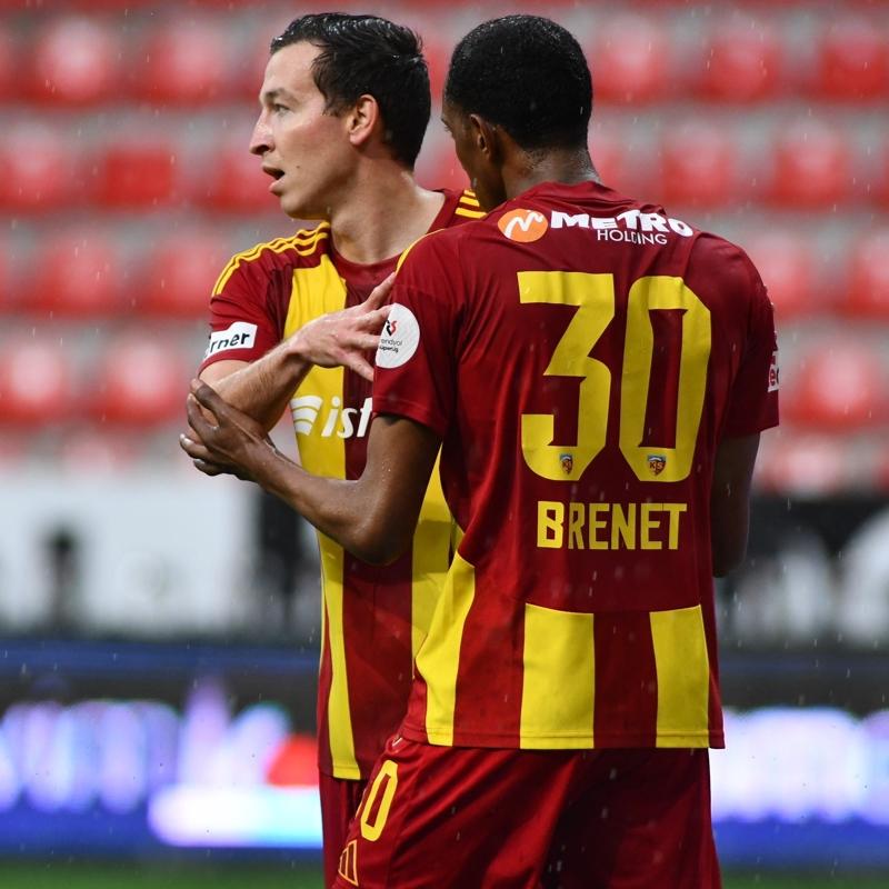 Kayserispor sezonu 3 puanla kapatt�
