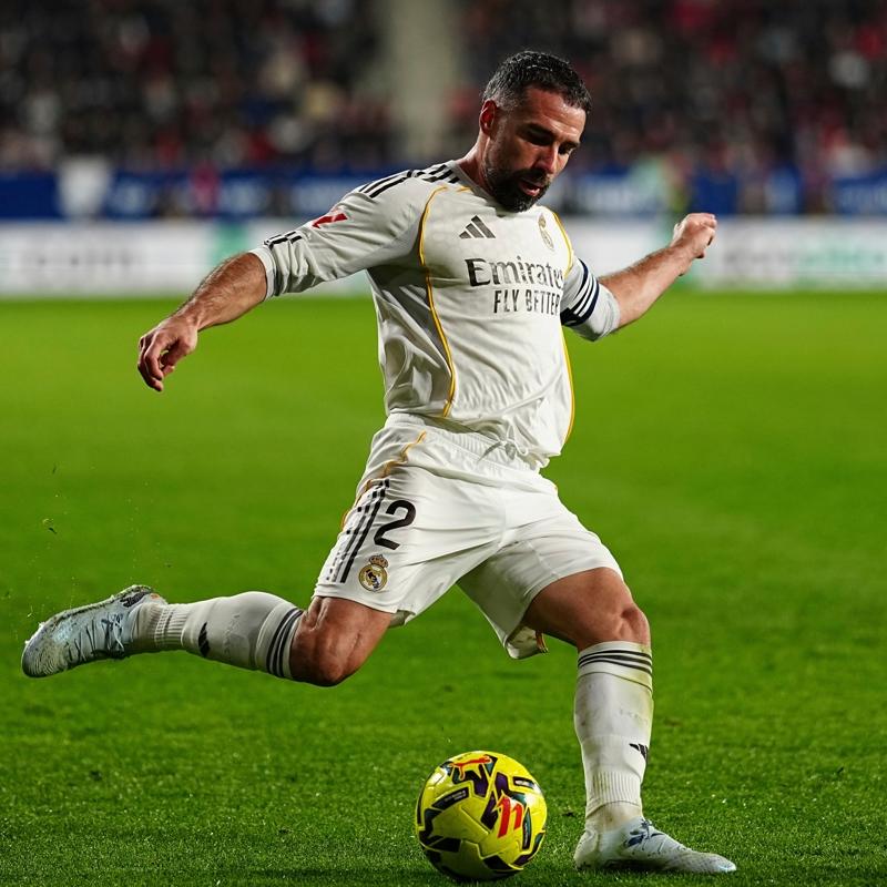 Real Madrid'de ayr�l�k karar�: Carvajal