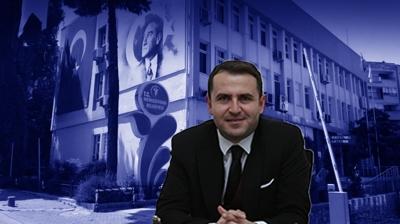 CHP'li belediyede r��vet �ark� ��kt�... Ba�kan yard�mc�s� dahil 12 isim tutukland�