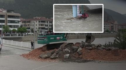 Almus Baraj� alarm verdi: Amasya'da okullar tatil edildi