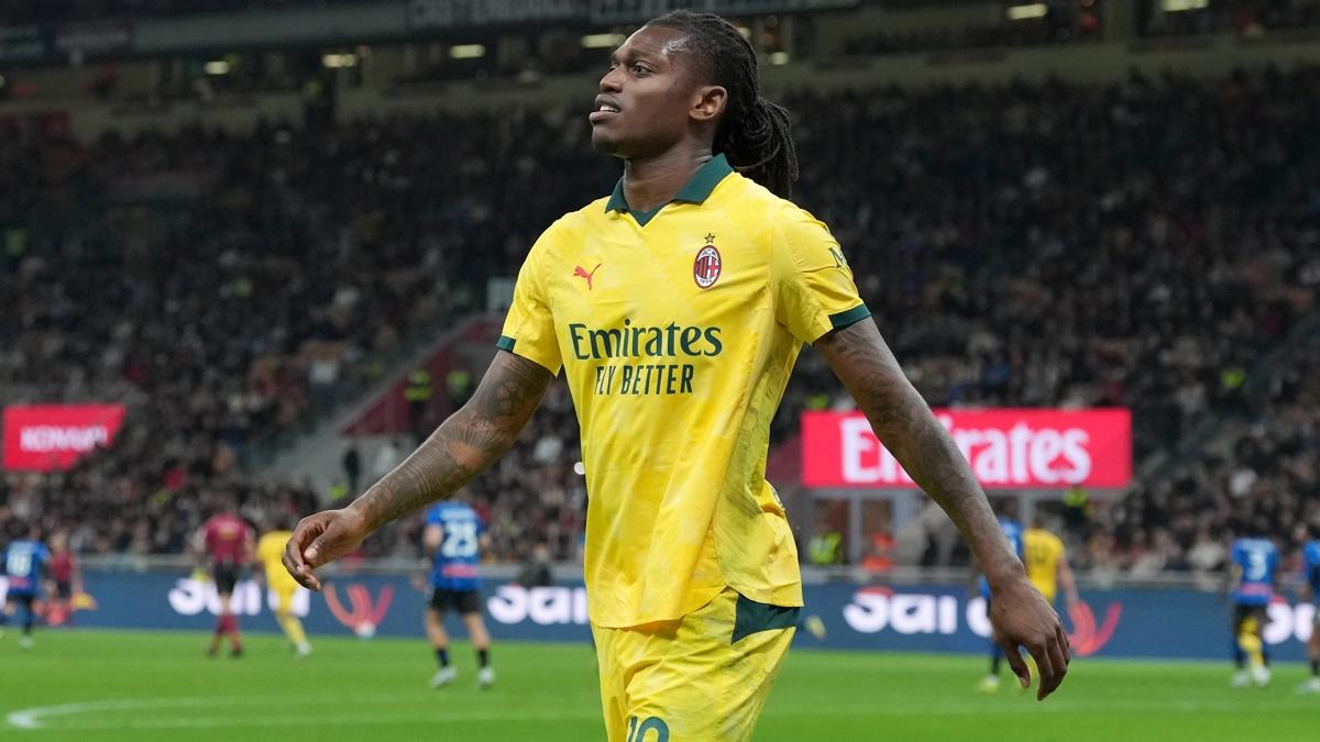 rafael leao milan transfer foto�raflar� resimleri