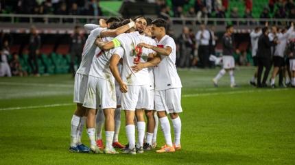 �mit Milliler'in aday kadrosu a��kland�