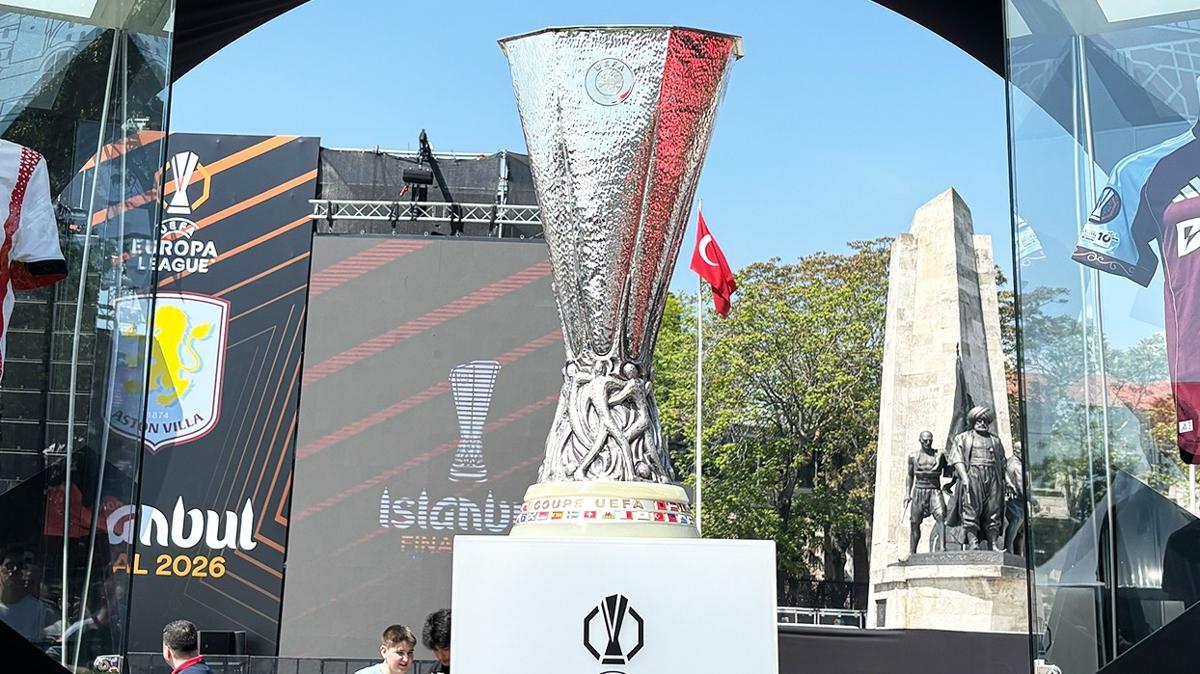 Ilhan Mans�z UEFA Avrupa Ligi Be�ikta� foto�raflar� resimleri