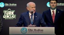 MHP Gen�lik Kurultay�! Bah�eli: T�rk gen�li�i dimdik ayakta
