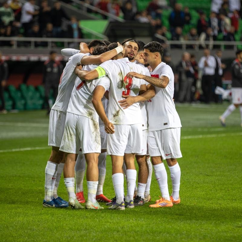 �mit Milliler'in aday kadrosu a��kland�