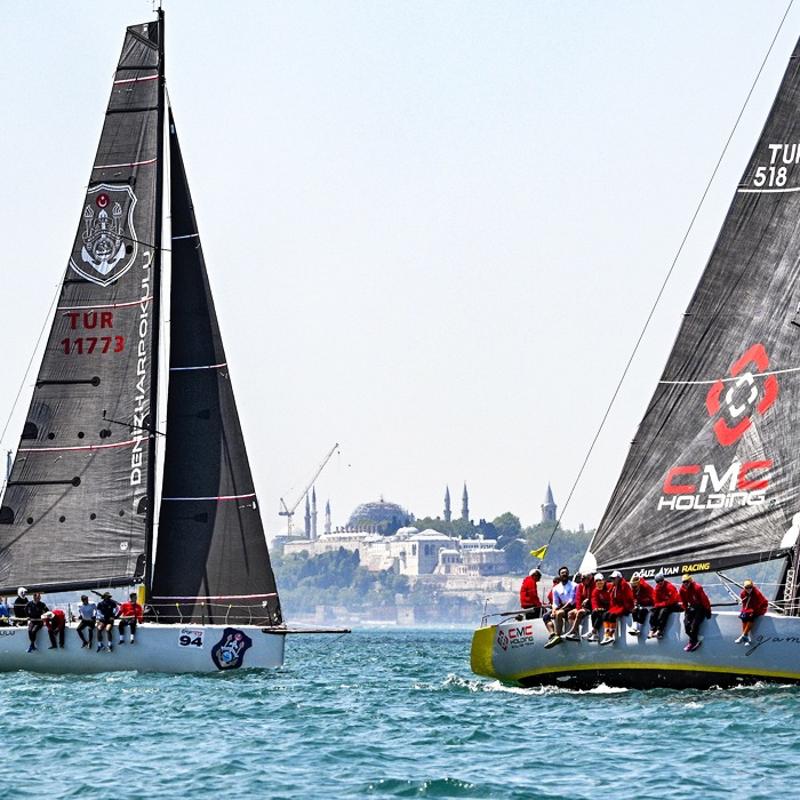 Cumhurba�kanl��� 7. Uluslararas� Yat Yar��lar�'nda bayram co�kusu! �stanbul Bo�az�'nda �Kurtulu� Kupas�� heyecan�