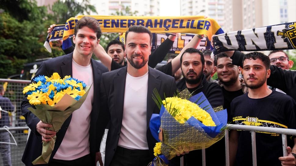 Fenerbahçe Beko, Final Four öncesi Atina'ya geldi