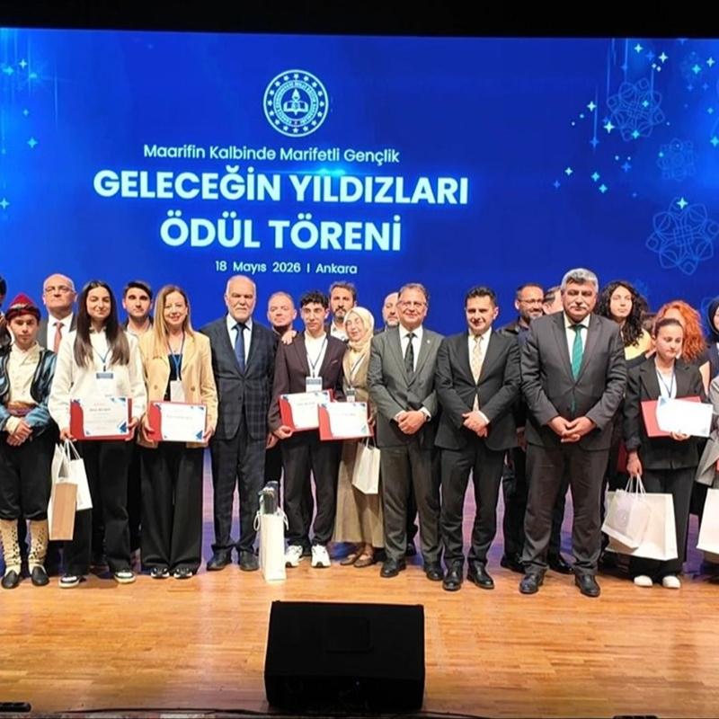 MEB'de  Gelece�in Y�ld�zlar�  heyecan�: �d�ller sahiplerini buldu