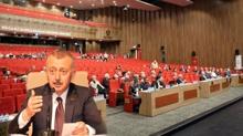 CHP'nin k�rfez ele�tirilerini tiye ald�: �nce gidin ��ken �zmir'i kurtar�n