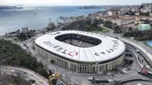 �ngiliz ve Alman taraftarlar, Be�ikta� Park'ta