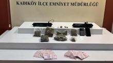 Kad�k�y'de yakalanan kurye itiraf etti: �� yerinde gizli ge�it oyunu