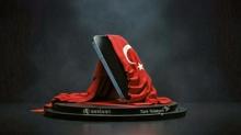T�rk telefonu yeniden...