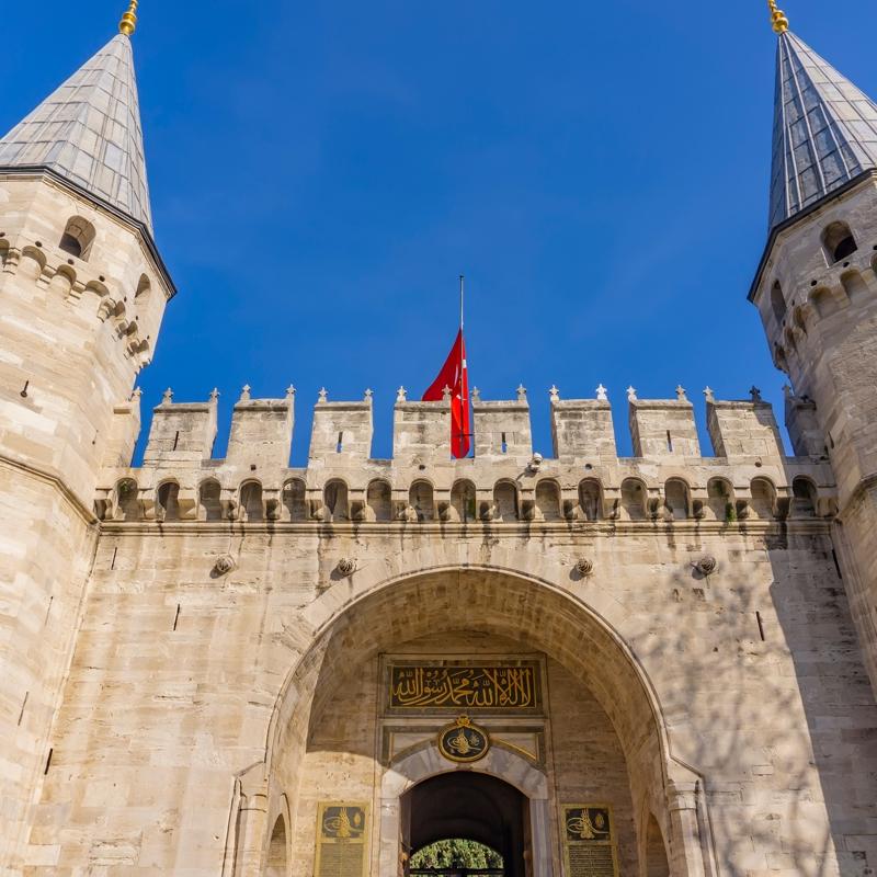 Topkap� Saray� hayranlar� buraya: Hem gezip hem tarihi tan�yaca��n�z 4 saray!
