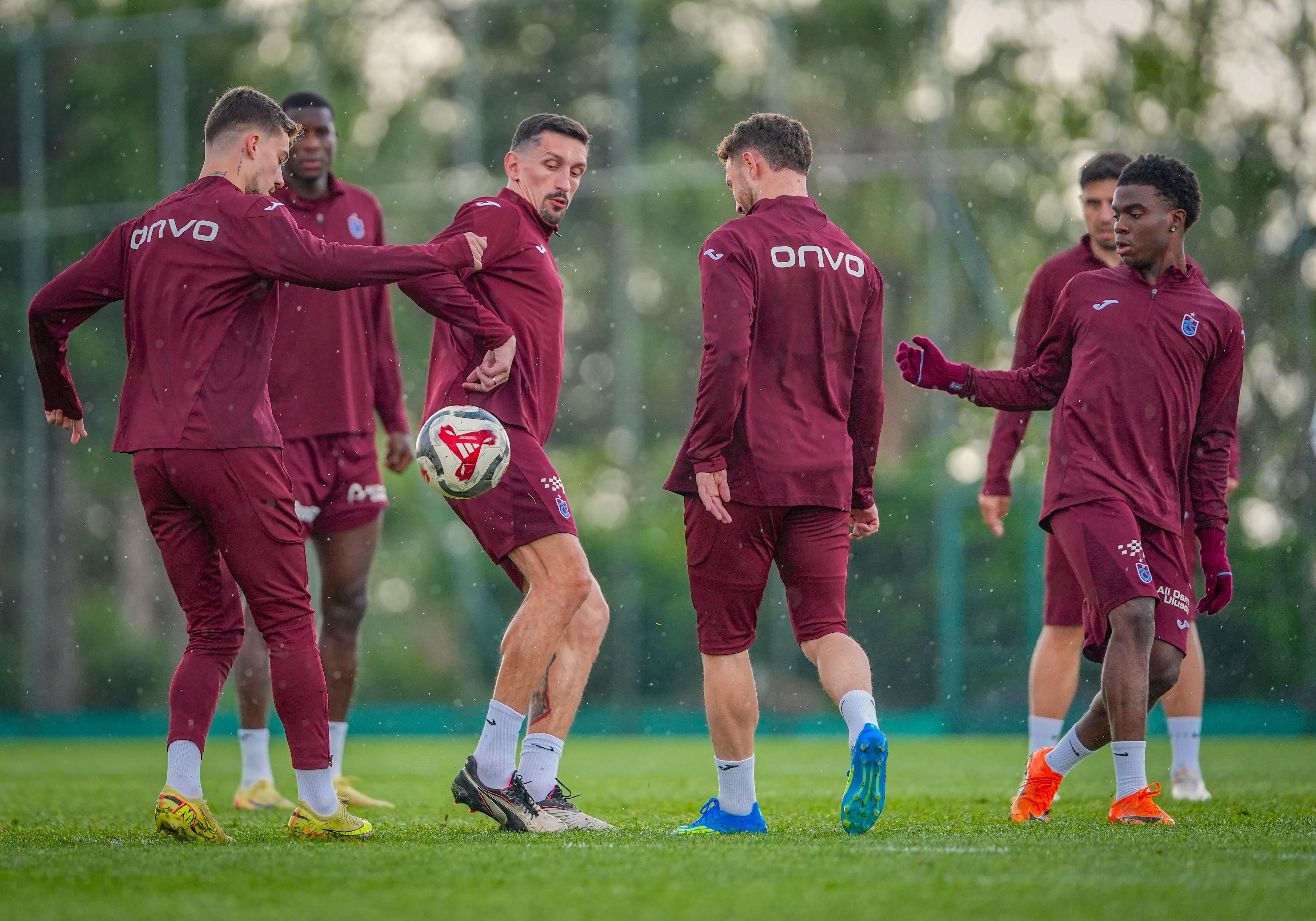 Trabzonspor, kupa finali �ncesinde mesaisine devam etti
