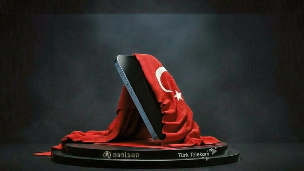 T�rk telefonu yeniden...