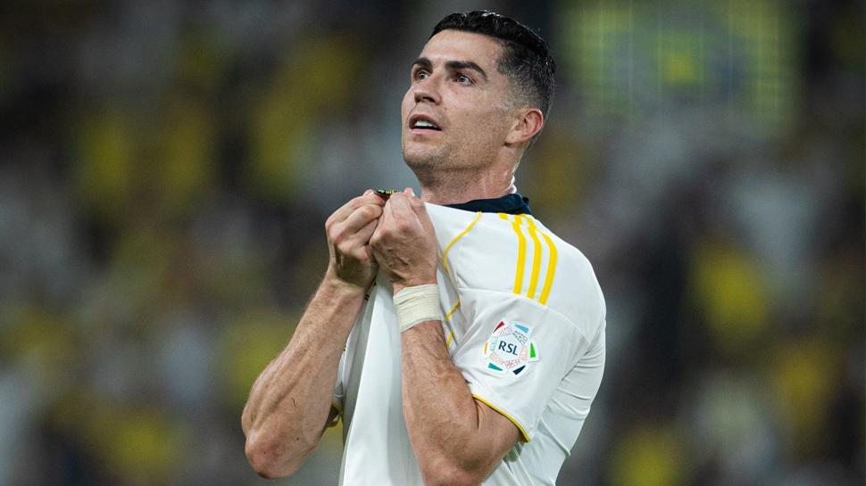 Cristiano Ronaldo, Suudi Arabistan'da ilk şampiyonluğunu yaşadı