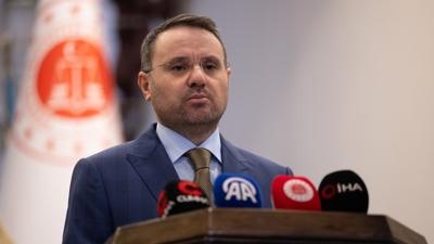 Bakan G�rlek'ten 