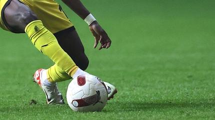 10+4 yabanc� kural� ba�lad�! ��te Galatasaray, Fenerbah�e, Be�ikta� ve Trabzonspor'un yabanc� oyuncu say�lar��