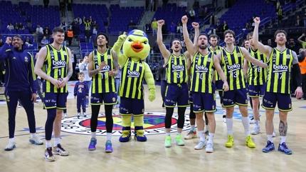 Fenerbah�e Beko �st �ste 2. Euroleague �ampiyonlu�u i�in parkeye ��k�yor