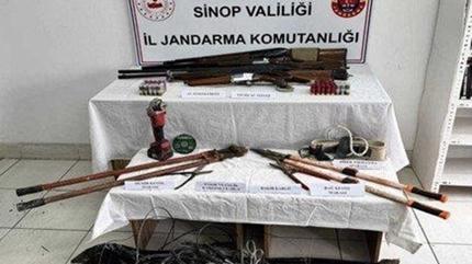 Sinop'ta kablo h�rs�zl��� operasyonu: 3 ��pheli yakaland�