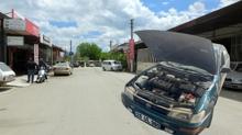 ''Arac�m �al�nd�'' dedi, ger�ek bamba�ka ��kt�! Filmlere konu olacak kar���kl�k