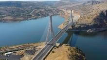 Do�u'nun Bo�az K�pr�s� 11 ya��nda: 5,9 milyar lira kasada kald�