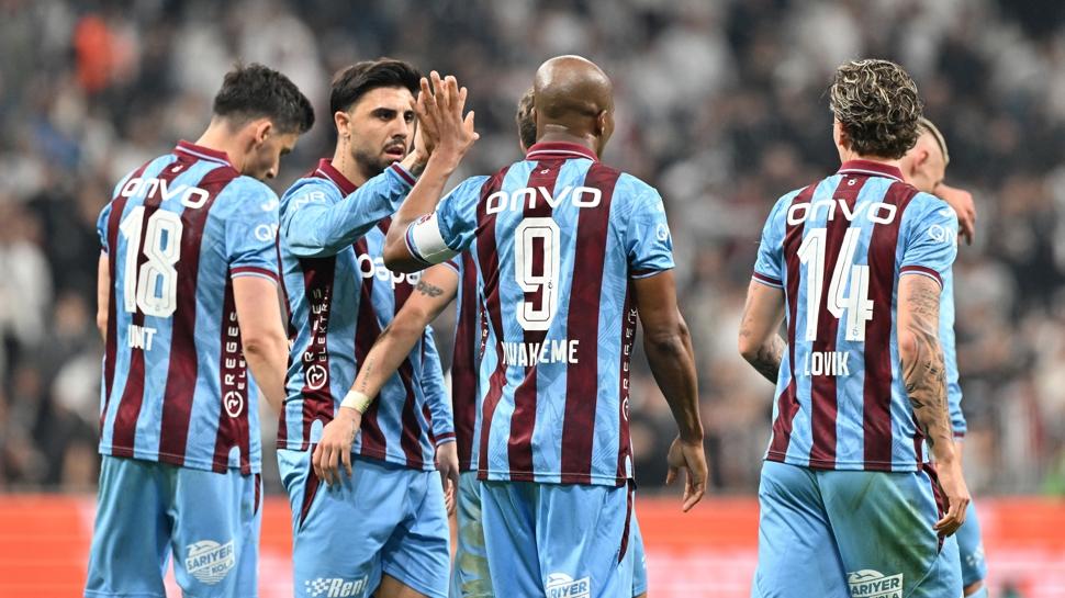 Fırtına 10'un peşinde